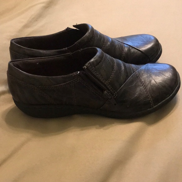 Clark’s shoes size 7 - Picture 2 of 2